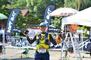 BIB: 5046
                            <button type="button" onclick="openModal(6958765)" class="btn btn-primary btn-sm float-right btn-popup" data-toggle="modal" data-target=".modal-high-quality">
                        <i class="fas fa-shopping-cart"></i> Add to Cart
                    </button>
                                            <button type="button" onclick="isThisMe(6958765, true)" class="btn btn-success btn-sm float-right btn-popup btn-isme hidden" data-toggle="tooltip" data-placement="bottom" title="นี่คือรูปของคุณใช่ไหม คลิกที่นี่เพื่อเอาเข้าอัลบั้ม">
                        <i class="fas fa-plus"></i> Add to album
                    </button>
                    <button type="button" onclick="isThisMe(6958765, false)" class="btn btn-warning btn-sm float-right btn-popup btn-isnotme hidden">
                        <i class="fas fa-ban"></i> Remove from album
                    </button>