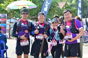 BIB: 267, 2832, 2489, 278
                            <button type="button" onclick="openModal(6961486)" class="btn btn-primary btn-sm float-right btn-popup" data-toggle="modal" data-target=".modal-high-quality">
                        <i class="fas fa-shopping-cart"></i> Add to Cart
                    </button>
                                            <button type="button" onclick="isThisMe(6961486, true)" class="btn btn-success btn-sm float-right btn-popup btn-isme hidden" data-toggle="tooltip" data-placement="bottom" title="นี่คือรูปของคุณใช่ไหม คลิกที่นี่เพื่อเอาเข้าอัลบั้ม">
                        <i class="fas fa-plus"></i> Add to album
                    </button>
                    <button type="button" onclick="isThisMe(6961486, false)" class="btn btn-warning btn-sm float-right btn-popup btn-isnotme hidden">
                        <i class="fas fa-ban"></i> Remove from album
                    </button>