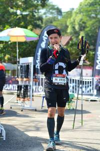 BIB: 4920
                            <button type="button" onclick="openModal(6958409)" class="btn btn-primary btn-sm float-right btn-popup" data-toggle="modal" data-target=".modal-high-quality">
                        <i class="fas fa-shopping-cart"></i> Add to Cart
                    </button>
                                            <button type="button" onclick="isThisMe(6958409, true)" class="btn btn-success btn-sm float-right btn-popup btn-isme hidden" data-toggle="tooltip" data-placement="bottom" title="นี่คือรูปของคุณใช่ไหม คลิกที่นี่เพื่อเอาเข้าอัลบั้ม">
                        <i class="fas fa-plus"></i> Add to album
                    </button>
                    <button type="button" onclick="isThisMe(6958409, false)" class="btn btn-warning btn-sm float-right btn-popup btn-isnotme hidden">
                        <i class="fas fa-ban"></i> Remove from album
                    </button>