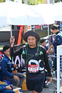 BIB: 2470
                            <button type="button" onclick="openModal(6962024)" class="btn btn-primary btn-sm float-right btn-popup" data-toggle="modal" data-target=".modal-high-quality">
                        <i class="fas fa-shopping-cart"></i> Add to Cart
                    </button>
                                            <button type="button" onclick="isThisMe(6962024, true)" class="btn btn-success btn-sm float-right btn-popup btn-isme hidden" data-toggle="tooltip" data-placement="bottom" title="นี่คือรูปของคุณใช่ไหม คลิกที่นี่เพื่อเอาเข้าอัลบั้ม">
                        <i class="fas fa-plus"></i> Add to album
                    </button>
                    <button type="button" onclick="isThisMe(6962024, false)" class="btn btn-warning btn-sm float-right btn-popup btn-isnotme hidden">
                        <i class="fas fa-ban"></i> Remove from album
                    </button>