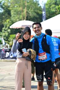 BIB: 7500
                            <button type="button" onclick="openModal(6959182)" class="btn btn-primary btn-sm float-right btn-popup" data-toggle="modal" data-target=".modal-high-quality">
                        <i class="fas fa-shopping-cart"></i> Add to Cart
                    </button>
                                            <button type="button" onclick="isThisMe(6959182, true)" class="btn btn-success btn-sm float-right btn-popup btn-isme hidden" data-toggle="tooltip" data-placement="bottom" title="นี่คือรูปของคุณใช่ไหม คลิกที่นี่เพื่อเอาเข้าอัลบั้ม">
                        <i class="fas fa-plus"></i> Add to album
                    </button>
                    <button type="button" onclick="isThisMe(6959182, false)" class="btn btn-warning btn-sm float-right btn-popup btn-isnotme hidden">
                        <i class="fas fa-ban"></i> Remove from album
                    </button>