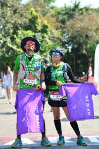 BIB: 2102, 2893
                            <button type="button" onclick="openModal(6958719)" class="btn btn-primary btn-sm float-right btn-popup" data-toggle="modal" data-target=".modal-high-quality">
                        <i class="fas fa-shopping-cart"></i> Add to Cart
                    </button>
                                            <button type="button" onclick="isThisMe(6958719, true)" class="btn btn-success btn-sm float-right btn-popup btn-isme hidden" data-toggle="tooltip" data-placement="bottom" title="นี่คือรูปของคุณใช่ไหม คลิกที่นี่เพื่อเอาเข้าอัลบั้ม">
                        <i class="fas fa-plus"></i> Add to album
                    </button>
                    <button type="button" onclick="isThisMe(6958719, false)" class="btn btn-warning btn-sm float-right btn-popup btn-isnotme hidden">
                        <i class="fas fa-ban"></i> Remove from album
                    </button>