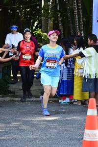 BIB: 1504, 1741
                            <button type="button" onclick="openModal(7052325)" class="btn btn-primary btn-sm float-right btn-popup" data-toggle="modal" data-target=".modal-high-quality">
                        <i class="fas fa-shopping-cart"></i> Add to Cart
                    </button>
                                            <button type="button" onclick="isThisMe(7052325, true)" class="btn btn-success btn-sm float-right btn-popup btn-isme hidden" data-toggle="tooltip" data-placement="bottom" title="นี่คือรูปของคุณใช่ไหม คลิกที่นี่เพื่อเอาเข้าอัลบั้ม">
                        <i class="fas fa-plus"></i> Add to album
                    </button>
                    <button type="button" onclick="isThisMe(7052325, false)" class="btn btn-warning btn-sm float-right btn-popup btn-isnotme hidden">
                        <i class="fas fa-ban"></i> Remove from album
                    </button>