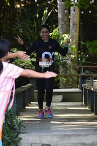 BIB: 1393
                            <button type="button" onclick="openModal(7042626)" class="btn btn-primary btn-sm float-right btn-popup" data-toggle="modal" data-target=".modal-high-quality">
                        <i class="fas fa-shopping-cart"></i> Add to Cart
                    </button>
                                            <button type="button" onclick="isThisMe(7042626, true)" class="btn btn-success btn-sm float-right btn-popup btn-isme hidden" data-toggle="tooltip" data-placement="bottom" title="นี่คือรูปของคุณใช่ไหม คลิกที่นี่เพื่อเอาเข้าอัลบั้ม">
                        <i class="fas fa-plus"></i> Add to album
                    </button>
                    <button type="button" onclick="isThisMe(7042626, false)" class="btn btn-warning btn-sm float-right btn-popup btn-isnotme hidden">
                        <i class="fas fa-ban"></i> Remove from album
                    </button>