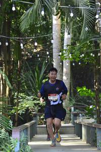 BIB: 1203
                            <button type="button" onclick="openModal(7011618)" class="btn btn-primary btn-sm float-right btn-popup" data-toggle="modal" data-target=".modal-high-quality">
                        <i class="fas fa-shopping-cart"></i> Add to Cart
                    </button>
                                            <button type="button" onclick="isThisMe(7011618, true)" class="btn btn-success btn-sm float-right btn-popup btn-isme hidden" data-toggle="tooltip" data-placement="bottom" title="นี่คือรูปของคุณใช่ไหม คลิกที่นี่เพื่อเอาเข้าอัลบั้ม">
                        <i class="fas fa-plus"></i> Add to album
                    </button>
                    <button type="button" onclick="isThisMe(7011618, false)" class="btn btn-warning btn-sm float-right btn-popup btn-isnotme hidden">
                        <i class="fas fa-ban"></i> Remove from album
                    </button>