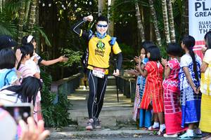 BIB: 1244
                            <button type="button" onclick="openModal(7042398)" class="btn btn-primary btn-sm float-right btn-popup" data-toggle="modal" data-target=".modal-high-quality">
                        <i class="fas fa-shopping-cart"></i> Add to Cart
                    </button>
                                            <button type="button" onclick="isThisMe(7042398, true)" class="btn btn-success btn-sm float-right btn-popup btn-isme hidden" data-toggle="tooltip" data-placement="bottom" title="นี่คือรูปของคุณใช่ไหม คลิกที่นี่เพื่อเอาเข้าอัลบั้ม">
                        <i class="fas fa-plus"></i> Add to album
                    </button>
                    <button type="button" onclick="isThisMe(7042398, false)" class="btn btn-warning btn-sm float-right btn-popup btn-isnotme hidden">
                        <i class="fas fa-ban"></i> Remove from album
                    </button>