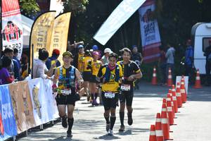 BIB: 390, 4135, 4100
                            <button type="button" onclick="openModal(7073528)" class="btn btn-primary btn-sm float-right btn-popup" data-toggle="modal" data-target=".modal-high-quality">
                        <i class="fas fa-shopping-cart"></i> Add to Cart
                    </button>
                                            <button type="button" onclick="isThisMe(7073528, true)" class="btn btn-success btn-sm float-right btn-popup btn-isme hidden" data-toggle="tooltip" data-placement="bottom" title="นี่คือรูปของคุณใช่ไหม คลิกที่นี่เพื่อเอาเข้าอัลบั้ม">
                        <i class="fas fa-plus"></i> Add to album
                    </button>
                    <button type="button" onclick="isThisMe(7073528, false)" class="btn btn-warning btn-sm float-right btn-popup btn-isnotme hidden">
                        <i class="fas fa-ban"></i> Remove from album
                    </button>