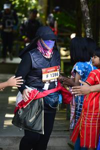 BIB: 1286
                            <button type="button" onclick="openModal(7015815)" class="btn btn-primary btn-sm float-right btn-popup" data-toggle="modal" data-target=".modal-high-quality">
                        <i class="fas fa-shopping-cart"></i> Add to Cart
                    </button>
                                            <button type="button" onclick="isThisMe(7015815, true)" class="btn btn-success btn-sm float-right btn-popup btn-isme hidden" data-toggle="tooltip" data-placement="bottom" title="นี่คือรูปของคุณใช่ไหม คลิกที่นี่เพื่อเอาเข้าอัลบั้ม">
                        <i class="fas fa-plus"></i> Add to album
                    </button>
                    <button type="button" onclick="isThisMe(7015815, false)" class="btn btn-warning btn-sm float-right btn-popup btn-isnotme hidden">
                        <i class="fas fa-ban"></i> Remove from album
                    </button>