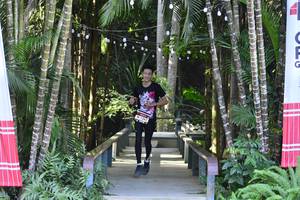 BIB: 
                            <button type="button" onclick="openModal(7004607)" class="btn btn-primary btn-sm float-right btn-popup" data-toggle="modal" data-target=".modal-high-quality">
                        <i class="fas fa-shopping-cart"></i> Add to Cart
                    </button>
                                            <button type="button" onclick="isThisMe(7004607, true)" class="btn btn-success btn-sm float-right btn-popup btn-isme hidden" data-toggle="tooltip" data-placement="bottom" title="นี่คือรูปของคุณใช่ไหม คลิกที่นี่เพื่อเอาเข้าอัลบั้ม">
                        <i class="fas fa-plus"></i> Add to album
                    </button>
                    <button type="button" onclick="isThisMe(7004607, false)" class="btn btn-warning btn-sm float-right btn-popup btn-isnotme hidden">
                        <i class="fas fa-ban"></i> Remove from album
                    </button>