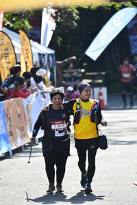 BIB: 2018
                            <button type="button" onclick="openModal(7065982)" class="btn btn-primary btn-sm float-right btn-popup" data-toggle="modal" data-target=".modal-high-quality">
                        <i class="fas fa-shopping-cart"></i> Add to Cart
                    </button>
                                            <button type="button" onclick="isThisMe(7065982, true)" class="btn btn-success btn-sm float-right btn-popup btn-isme hidden" data-toggle="tooltip" data-placement="bottom" title="นี่คือรูปของคุณใช่ไหม คลิกที่นี่เพื่อเอาเข้าอัลบั้ม">
                        <i class="fas fa-plus"></i> Add to album
                    </button>
                    <button type="button" onclick="isThisMe(7065982, false)" class="btn btn-warning btn-sm float-right btn-popup btn-isnotme hidden">
                        <i class="fas fa-ban"></i> Remove from album
                    </button>