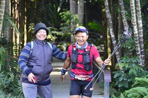 BIB: 272
                            <button type="button" onclick="openModal(7004425)" class="btn btn-primary btn-sm float-right btn-popup" data-toggle="modal" data-target=".modal-high-quality">
                        <i class="fas fa-shopping-cart"></i> Add to Cart
                    </button>
                                            <button type="button" onclick="isThisMe(7004425, true)" class="btn btn-success btn-sm float-right btn-popup btn-isme hidden" data-toggle="tooltip" data-placement="bottom" title="นี่คือรูปของคุณใช่ไหม คลิกที่นี่เพื่อเอาเข้าอัลบั้ม">
                        <i class="fas fa-plus"></i> Add to album
                    </button>
                    <button type="button" onclick="isThisMe(7004425, false)" class="btn btn-warning btn-sm float-right btn-popup btn-isnotme hidden">
                        <i class="fas fa-ban"></i> Remove from album
                    </button>