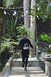 BIB: 1201
                            <button type="button" onclick="openModal(7011160)" class="btn btn-primary btn-sm float-right btn-popup" data-toggle="modal" data-target=".modal-high-quality">
                        <i class="fas fa-shopping-cart"></i> Add to Cart
                    </button>
                                            <button type="button" onclick="isThisMe(7011160, true)" class="btn btn-success btn-sm float-right btn-popup btn-isme hidden" data-toggle="tooltip" data-placement="bottom" title="นี่คือรูปของคุณใช่ไหม คลิกที่นี่เพื่อเอาเข้าอัลบั้ม">
                        <i class="fas fa-plus"></i> Add to album
                    </button>
                    <button type="button" onclick="isThisMe(7011160, false)" class="btn btn-warning btn-sm float-right btn-popup btn-isnotme hidden">
                        <i class="fas fa-ban"></i> Remove from album
                    </button>