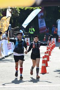 BIB: 
                            <button type="button" onclick="openModal(7074003)" class="btn btn-primary btn-sm float-right btn-popup" data-toggle="modal" data-target=".modal-high-quality">
                        <i class="fas fa-shopping-cart"></i> Add to Cart
                    </button>
                                            <button type="button" onclick="isThisMe(7074003, true)" class="btn btn-success btn-sm float-right btn-popup btn-isme hidden" data-toggle="tooltip" data-placement="bottom" title="นี่คือรูปของคุณใช่ไหม คลิกที่นี่เพื่อเอาเข้าอัลบั้ม">
                        <i class="fas fa-plus"></i> Add to album
                    </button>
                    <button type="button" onclick="isThisMe(7074003, false)" class="btn btn-warning btn-sm float-right btn-popup btn-isnotme hidden">
                        <i class="fas fa-ban"></i> Remove from album
                    </button>