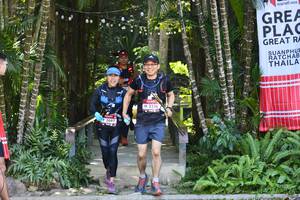 BIB: 2336, 2097
                            <button type="button" onclick="openModal(7072254)" class="btn btn-primary btn-sm float-right btn-popup" data-toggle="modal" data-target=".modal-high-quality">
                        <i class="fas fa-shopping-cart"></i> Add to Cart
                    </button>
                                            <button type="button" onclick="isThisMe(7072254, true)" class="btn btn-success btn-sm float-right btn-popup btn-isme hidden" data-toggle="tooltip" data-placement="bottom" title="นี่คือรูปของคุณใช่ไหม คลิกที่นี่เพื่อเอาเข้าอัลบั้ม">
                        <i class="fas fa-plus"></i> Add to album
                    </button>
                    <button type="button" onclick="isThisMe(7072254, false)" class="btn btn-warning btn-sm float-right btn-popup btn-isnotme hidden">
                        <i class="fas fa-ban"></i> Remove from album
                    </button>