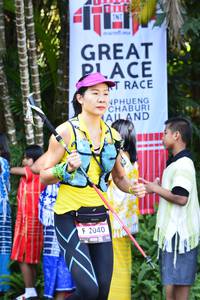 BIB: 2040, 
                            <button type="button" onclick="openModal(7042587)" class="btn btn-primary btn-sm float-right btn-popup" data-toggle="modal" data-target=".modal-high-quality">
                        <i class="fas fa-shopping-cart"></i> Add to Cart
                    </button>
                                            <button type="button" onclick="isThisMe(7042587, true)" class="btn btn-success btn-sm float-right btn-popup btn-isme hidden" data-toggle="tooltip" data-placement="bottom" title="นี่คือรูปของคุณใช่ไหม คลิกที่นี่เพื่อเอาเข้าอัลบั้ม">
                        <i class="fas fa-plus"></i> Add to album
                    </button>
                    <button type="button" onclick="isThisMe(7042587, false)" class="btn btn-warning btn-sm float-right btn-popup btn-isnotme hidden">
                        <i class="fas fa-ban"></i> Remove from album
                    </button>