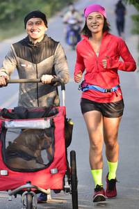 BIB: 
                            <button type="button" onclick="openModal(7004106)" class="btn btn-primary btn-sm float-right btn-popup" data-toggle="modal" data-target=".modal-high-quality">
                        <i class="fas fa-shopping-cart"></i> Add to Cart
                    </button>
                                            <button type="button" onclick="isThisMe(7004106, true)" class="btn btn-success btn-sm float-right btn-popup btn-isme hidden" data-toggle="tooltip" data-placement="bottom" title="นี่คือรูปของคุณใช่ไหม คลิกที่นี่เพื่อเอาเข้าอัลบั้ม">
                        <i class="fas fa-plus"></i> Add to album
                    </button>
                    <button type="button" onclick="isThisMe(7004106, false)" class="btn btn-warning btn-sm float-right btn-popup btn-isnotme hidden">
                        <i class="fas fa-ban"></i> Remove from album
                    </button>