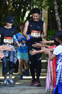 BIB: 1255, 1230
                            <button type="button" onclick="openModal(7052314)" class="btn btn-primary btn-sm float-right btn-popup" data-toggle="modal" data-target=".modal-high-quality">
                        <i class="fas fa-shopping-cart"></i> Add to Cart
                    </button>
                                            <button type="button" onclick="isThisMe(7052314, true)" class="btn btn-success btn-sm float-right btn-popup btn-isme hidden" data-toggle="tooltip" data-placement="bottom" title="นี่คือรูปของคุณใช่ไหม คลิกที่นี่เพื่อเอาเข้าอัลบั้ม">
                        <i class="fas fa-plus"></i> Add to album
                    </button>
                    <button type="button" onclick="isThisMe(7052314, false)" class="btn btn-warning btn-sm float-right btn-popup btn-isnotme hidden">
                        <i class="fas fa-ban"></i> Remove from album
                    </button>