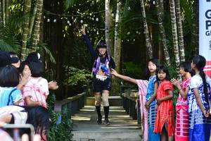 BIB: 1248
                            <button type="button" onclick="openModal(7042403)" class="btn btn-primary btn-sm float-right btn-popup" data-toggle="modal" data-target=".modal-high-quality">
                        <i class="fas fa-shopping-cart"></i> Add to Cart
                    </button>
                                            <button type="button" onclick="isThisMe(7042403, true)" class="btn btn-success btn-sm float-right btn-popup btn-isme hidden" data-toggle="tooltip" data-placement="bottom" title="นี่คือรูปของคุณใช่ไหม คลิกที่นี่เพื่อเอาเข้าอัลบั้ม">
                        <i class="fas fa-plus"></i> Add to album
                    </button>
                    <button type="button" onclick="isThisMe(7042403, false)" class="btn btn-warning btn-sm float-right btn-popup btn-isnotme hidden">
                        <i class="fas fa-ban"></i> Remove from album
                    </button>