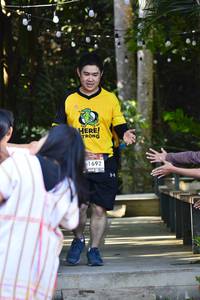 BIB: 1692
                            <button type="button" onclick="openModal(7030923)" class="btn btn-primary btn-sm float-right btn-popup" data-toggle="modal" data-target=".modal-high-quality">
                        <i class="fas fa-shopping-cart"></i> Add to Cart
                    </button>
                                            <button type="button" onclick="isThisMe(7030923, true)" class="btn btn-success btn-sm float-right btn-popup btn-isme hidden" data-toggle="tooltip" data-placement="bottom" title="นี่คือรูปของคุณใช่ไหม คลิกที่นี่เพื่อเอาเข้าอัลบั้ม">
                        <i class="fas fa-plus"></i> Add to album
                    </button>
                    <button type="button" onclick="isThisMe(7030923, false)" class="btn btn-warning btn-sm float-right btn-popup btn-isnotme hidden">
                        <i class="fas fa-ban"></i> Remove from album
                    </button>