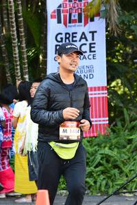 BIB: 1404
                            <button type="button" onclick="openModal(7052292)" class="btn btn-primary btn-sm float-right btn-popup" data-toggle="modal" data-target=".modal-high-quality">
                        <i class="fas fa-shopping-cart"></i> Add to Cart
                    </button>
                                            <button type="button" onclick="isThisMe(7052292, true)" class="btn btn-success btn-sm float-right btn-popup btn-isme hidden" data-toggle="tooltip" data-placement="bottom" title="นี่คือรูปของคุณใช่ไหม คลิกที่นี่เพื่อเอาเข้าอัลบั้ม">
                        <i class="fas fa-plus"></i> Add to album
                    </button>
                    <button type="button" onclick="isThisMe(7052292, false)" class="btn btn-warning btn-sm float-right btn-popup btn-isnotme hidden">
                        <i class="fas fa-ban"></i> Remove from album
                    </button>