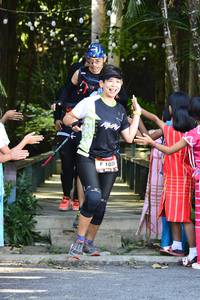 BIB: 105
                            <button type="button" onclick="openModal(7051953)" class="btn btn-primary btn-sm float-right btn-popup" data-toggle="modal" data-target=".modal-high-quality">
                        <i class="fas fa-shopping-cart"></i> Add to Cart
                    </button>
                                            <button type="button" onclick="isThisMe(7051953, true)" class="btn btn-success btn-sm float-right btn-popup btn-isme hidden" data-toggle="tooltip" data-placement="bottom" title="นี่คือรูปของคุณใช่ไหม คลิกที่นี่เพื่อเอาเข้าอัลบั้ม">
                        <i class="fas fa-plus"></i> Add to album
                    </button>
                    <button type="button" onclick="isThisMe(7051953, false)" class="btn btn-warning btn-sm float-right btn-popup btn-isnotme hidden">
                        <i class="fas fa-ban"></i> Remove from album
                    </button>