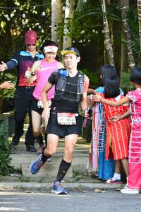 BIB: 1623
                            <button type="button" onclick="openModal(7042450)" class="btn btn-primary btn-sm float-right btn-popup" data-toggle="modal" data-target=".modal-high-quality">
                        <i class="fas fa-shopping-cart"></i> Add to Cart
                    </button>
                                            <button type="button" onclick="isThisMe(7042450, true)" class="btn btn-success btn-sm float-right btn-popup btn-isme hidden" data-toggle="tooltip" data-placement="bottom" title="นี่คือรูปของคุณใช่ไหม คลิกที่นี่เพื่อเอาเข้าอัลบั้ม">
                        <i class="fas fa-plus"></i> Add to album
                    </button>
                    <button type="button" onclick="isThisMe(7042450, false)" class="btn btn-warning btn-sm float-right btn-popup btn-isnotme hidden">
                        <i class="fas fa-ban"></i> Remove from album
                    </button>