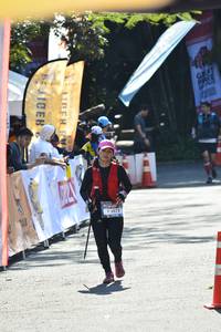 BIB: 572
                            <button type="button" onclick="openModal(7073532)" class="btn btn-primary btn-sm float-right btn-popup" data-toggle="modal" data-target=".modal-high-quality">
                        <i class="fas fa-shopping-cart"></i> Add to Cart
                    </button>
                                            <button type="button" onclick="isThisMe(7073532, true)" class="btn btn-success btn-sm float-right btn-popup btn-isme hidden" data-toggle="tooltip" data-placement="bottom" title="นี่คือรูปของคุณใช่ไหม คลิกที่นี่เพื่อเอาเข้าอัลบั้ม">
                        <i class="fas fa-plus"></i> Add to album
                    </button>
                    <button type="button" onclick="isThisMe(7073532, false)" class="btn btn-warning btn-sm float-right btn-popup btn-isnotme hidden">
                        <i class="fas fa-ban"></i> Remove from album
                    </button>