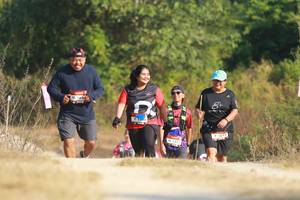 BIB: 1677, 1375
                            <button type="button" onclick="openModal(6904041)" class="btn btn-primary btn-sm float-right btn-popup" data-toggle="modal" data-target=".modal-high-quality">
                        <i class="fas fa-shopping-cart"></i> Add to Cart
                    </button>
                                            <button type="button" onclick="isThisMe(6904041, true)" class="btn btn-success btn-sm float-right btn-popup btn-isme hidden" data-toggle="tooltip" data-placement="bottom" title="นี่คือรูปของคุณใช่ไหม คลิกที่นี่เพื่อเอาเข้าอัลบั้ม">
                        <i class="fas fa-plus"></i> Add to album
                    </button>
                    <button type="button" onclick="isThisMe(6904041, false)" class="btn btn-warning btn-sm float-right btn-popup btn-isnotme hidden">
                        <i class="fas fa-ban"></i> Remove from album
                    </button>