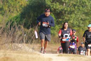 BIB: 1640, 144
                            <button type="button" onclick="openModal(6904051)" class="btn btn-primary btn-sm float-right btn-popup" data-toggle="modal" data-target=".modal-high-quality">
                        <i class="fas fa-shopping-cart"></i> Add to Cart
                    </button>
                                            <button type="button" onclick="isThisMe(6904051, true)" class="btn btn-success btn-sm float-right btn-popup btn-isme hidden" data-toggle="tooltip" data-placement="bottom" title="นี่คือรูปของคุณใช่ไหม คลิกที่นี่เพื่อเอาเข้าอัลบั้ม">
                        <i class="fas fa-plus"></i> Add to album
                    </button>
                    <button type="button" onclick="isThisMe(6904051, false)" class="btn btn-warning btn-sm float-right btn-popup btn-isnotme hidden">
                        <i class="fas fa-ban"></i> Remove from album
                    </button>