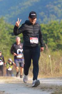 BIB: 1404
                            <button type="button" onclick="openModal(6899195)" class="btn btn-primary btn-sm float-right btn-popup" data-toggle="modal" data-target=".modal-high-quality">
                        <i class="fas fa-shopping-cart"></i> Add to Cart
                    </button>
                                            <button type="button" onclick="isThisMe(6899195, true)" class="btn btn-success btn-sm float-right btn-popup btn-isme hidden" data-toggle="tooltip" data-placement="bottom" title="นี่คือรูปของคุณใช่ไหม คลิกที่นี่เพื่อเอาเข้าอัลบั้ม">
                        <i class="fas fa-plus"></i> Add to album
                    </button>
                    <button type="button" onclick="isThisMe(6899195, false)" class="btn btn-warning btn-sm float-right btn-popup btn-isnotme hidden">
                        <i class="fas fa-ban"></i> Remove from album
                    </button>