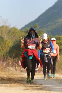 BIB: 1386, 1564
                            <button type="button" onclick="openModal(6900122)" class="btn btn-primary btn-sm float-right btn-popup" data-toggle="modal" data-target=".modal-high-quality">
                        <i class="fas fa-shopping-cart"></i> Add to Cart
                    </button>
                                            <button type="button" onclick="isThisMe(6900122, true)" class="btn btn-success btn-sm float-right btn-popup btn-isme hidden" data-toggle="tooltip" data-placement="bottom" title="นี่คือรูปของคุณใช่ไหม คลิกที่นี่เพื่อเอาเข้าอัลบั้ม">
                        <i class="fas fa-plus"></i> Add to album
                    </button>
                    <button type="button" onclick="isThisMe(6900122, false)" class="btn btn-warning btn-sm float-right btn-popup btn-isnotme hidden">
                        <i class="fas fa-ban"></i> Remove from album
                    </button>