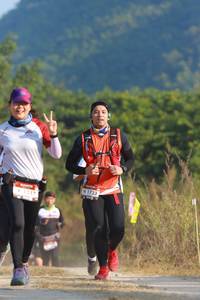 BIB: 1733, 1347
                            <button type="button" onclick="openModal(6898976)" class="btn btn-primary btn-sm float-right btn-popup" data-toggle="modal" data-target=".modal-high-quality">
                        <i class="fas fa-shopping-cart"></i> Add to Cart
                    </button>
                                            <button type="button" onclick="isThisMe(6898976, true)" class="btn btn-success btn-sm float-right btn-popup btn-isme hidden" data-toggle="tooltip" data-placement="bottom" title="นี่คือรูปของคุณใช่ไหม คลิกที่นี่เพื่อเอาเข้าอัลบั้ม">
                        <i class="fas fa-plus"></i> Add to album
                    </button>
                    <button type="button" onclick="isThisMe(6898976, false)" class="btn btn-warning btn-sm float-right btn-popup btn-isnotme hidden">
                        <i class="fas fa-ban"></i> Remove from album
                    </button>