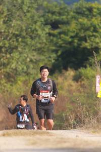 BIB: 1176
                            <button type="button" onclick="openModal(6902690)" class="btn btn-primary btn-sm float-right btn-popup" data-toggle="modal" data-target=".modal-high-quality">
                        <i class="fas fa-shopping-cart"></i> Add to Cart
                    </button>
                                            <button type="button" onclick="isThisMe(6902690, true)" class="btn btn-success btn-sm float-right btn-popup btn-isme hidden" data-toggle="tooltip" data-placement="bottom" title="นี่คือรูปของคุณใช่ไหม คลิกที่นี่เพื่อเอาเข้าอัลบั้ม">
                        <i class="fas fa-plus"></i> Add to album
                    </button>
                    <button type="button" onclick="isThisMe(6902690, false)" class="btn btn-warning btn-sm float-right btn-popup btn-isnotme hidden">
                        <i class="fas fa-ban"></i> Remove from album
                    </button>