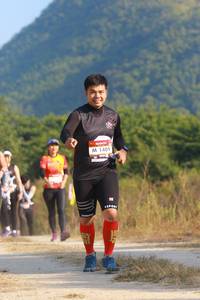 BIB: 1409
                            <button type="button" onclick="openModal(6901470)" class="btn btn-primary btn-sm float-right btn-popup" data-toggle="modal" data-target=".modal-high-quality">
                        <i class="fas fa-shopping-cart"></i> Add to Cart
                    </button>
                                            <button type="button" onclick="isThisMe(6901470, true)" class="btn btn-success btn-sm float-right btn-popup btn-isme hidden" data-toggle="tooltip" data-placement="bottom" title="นี่คือรูปของคุณใช่ไหม คลิกที่นี่เพื่อเอาเข้าอัลบั้ม">
                        <i class="fas fa-plus"></i> Add to album
                    </button>
                    <button type="button" onclick="isThisMe(6901470, false)" class="btn btn-warning btn-sm float-right btn-popup btn-isnotme hidden">
                        <i class="fas fa-ban"></i> Remove from album
                    </button>