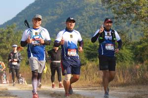 BIB: 1344, 120
                            <button type="button" onclick="openModal(6901281)" class="btn btn-primary btn-sm float-right btn-popup" data-toggle="modal" data-target=".modal-high-quality">
                        <i class="fas fa-shopping-cart"></i> Add to Cart
                    </button>
                                            <button type="button" onclick="isThisMe(6901281, true)" class="btn btn-success btn-sm float-right btn-popup btn-isme hidden" data-toggle="tooltip" data-placement="bottom" title="นี่คือรูปของคุณใช่ไหม คลิกที่นี่เพื่อเอาเข้าอัลบั้ม">
                        <i class="fas fa-plus"></i> Add to album
                    </button>
                    <button type="button" onclick="isThisMe(6901281, false)" class="btn btn-warning btn-sm float-right btn-popup btn-isnotme hidden">
                        <i class="fas fa-ban"></i> Remove from album
                    </button>