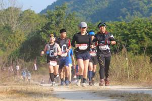 BIB: 1086, 120
                            <button type="button" onclick="openModal(6901951)" class="btn btn-primary btn-sm float-right btn-popup" data-toggle="modal" data-target=".modal-high-quality">
                        <i class="fas fa-shopping-cart"></i> Add to Cart
                    </button>
                                            <button type="button" onclick="isThisMe(6901951, true)" class="btn btn-success btn-sm float-right btn-popup btn-isme hidden" data-toggle="tooltip" data-placement="bottom" title="นี่คือรูปของคุณใช่ไหม คลิกที่นี่เพื่อเอาเข้าอัลบั้ม">
                        <i class="fas fa-plus"></i> Add to album
                    </button>
                    <button type="button" onclick="isThisMe(6901951, false)" class="btn btn-warning btn-sm float-right btn-popup btn-isnotme hidden">
                        <i class="fas fa-ban"></i> Remove from album
                    </button>