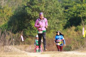 BIB: 1194
                            <button type="button" onclick="openModal(6903900)" class="btn btn-primary btn-sm float-right btn-popup" data-toggle="modal" data-target=".modal-high-quality">
                        <i class="fas fa-shopping-cart"></i> Add to Cart
                    </button>
                                            <button type="button" onclick="isThisMe(6903900, true)" class="btn btn-success btn-sm float-right btn-popup btn-isme hidden" data-toggle="tooltip" data-placement="bottom" title="นี่คือรูปของคุณใช่ไหม คลิกที่นี่เพื่อเอาเข้าอัลบั้ม">
                        <i class="fas fa-plus"></i> Add to album
                    </button>
                    <button type="button" onclick="isThisMe(6903900, false)" class="btn btn-warning btn-sm float-right btn-popup btn-isnotme hidden">
                        <i class="fas fa-ban"></i> Remove from album
                    </button>