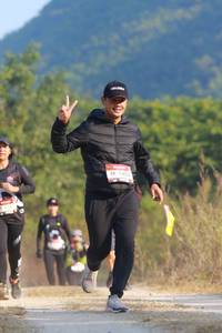 BIB: 1404, 7130
                            <button type="button" onclick="openModal(6899177)" class="btn btn-primary btn-sm float-right btn-popup" data-toggle="modal" data-target=".modal-high-quality">
                        <i class="fas fa-shopping-cart"></i> Add to Cart
                    </button>
                                            <button type="button" onclick="isThisMe(6899177, true)" class="btn btn-success btn-sm float-right btn-popup btn-isme hidden" data-toggle="tooltip" data-placement="bottom" title="นี่คือรูปของคุณใช่ไหม คลิกที่นี่เพื่อเอาเข้าอัลบั้ม">
                        <i class="fas fa-plus"></i> Add to album
                    </button>
                    <button type="button" onclick="isThisMe(6899177, false)" class="btn btn-warning btn-sm float-right btn-popup btn-isnotme hidden">
                        <i class="fas fa-ban"></i> Remove from album
                    </button>