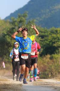 BIB: 1544, 1120
                            <button type="button" onclick="openModal(6898525)" class="btn btn-primary btn-sm float-right btn-popup" data-toggle="modal" data-target=".modal-high-quality">
                        <i class="fas fa-shopping-cart"></i> Add to Cart
                    </button>
                                            <button type="button" onclick="isThisMe(6898525, true)" class="btn btn-success btn-sm float-right btn-popup btn-isme hidden" data-toggle="tooltip" data-placement="bottom" title="นี่คือรูปของคุณใช่ไหม คลิกที่นี่เพื่อเอาเข้าอัลบั้ม">
                        <i class="fas fa-plus"></i> Add to album
                    </button>
                    <button type="button" onclick="isThisMe(6898525, false)" class="btn btn-warning btn-sm float-right btn-popup btn-isnotme hidden">
                        <i class="fas fa-ban"></i> Remove from album
                    </button>