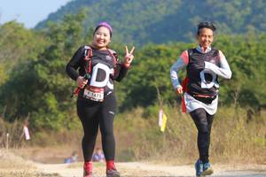 BIB: 1475
                            <button type="button" onclick="openModal(6903643)" class="btn btn-primary btn-sm float-right btn-popup" data-toggle="modal" data-target=".modal-high-quality">
                        <i class="fas fa-shopping-cart"></i> Add to Cart
                    </button>
                                            <button type="button" onclick="isThisMe(6903643, true)" class="btn btn-success btn-sm float-right btn-popup btn-isme hidden" data-toggle="tooltip" data-placement="bottom" title="นี่คือรูปของคุณใช่ไหม คลิกที่นี่เพื่อเอาเข้าอัลบั้ม">
                        <i class="fas fa-plus"></i> Add to album
                    </button>
                    <button type="button" onclick="isThisMe(6903643, false)" class="btn btn-warning btn-sm float-right btn-popup btn-isnotme hidden">
                        <i class="fas fa-ban"></i> Remove from album
                    </button>