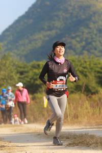 BIB: 1131
                            <button type="button" onclick="openModal(6902125)" class="btn btn-primary btn-sm float-right btn-popup" data-toggle="modal" data-target=".modal-high-quality">
                        <i class="fas fa-shopping-cart"></i> Add to Cart
                    </button>
                                            <button type="button" onclick="isThisMe(6902125, true)" class="btn btn-success btn-sm float-right btn-popup btn-isme hidden" data-toggle="tooltip" data-placement="bottom" title="นี่คือรูปของคุณใช่ไหม คลิกที่นี่เพื่อเอาเข้าอัลบั้ม">
                        <i class="fas fa-plus"></i> Add to album
                    </button>
                    <button type="button" onclick="isThisMe(6902125, false)" class="btn btn-warning btn-sm float-right btn-popup btn-isnotme hidden">
                        <i class="fas fa-ban"></i> Remove from album
                    </button>