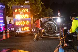 BIB: 10224, 0223, 0032
                            <button type="button" onclick="openModal(7139646)" class="btn btn-primary btn-sm float-right btn-popup" data-toggle="modal" data-target=".modal-high-quality">
                        <i class="fas fa-shopping-cart"></i> Add to Cart
                    </button>
                                            <button type="button" onclick="isThisMe(7139646, true)" class="btn btn-success btn-sm float-right btn-popup btn-isme hidden" data-toggle="tooltip" data-placement="bottom" title="นี่คือรูปของคุณใช่ไหม คลิกที่นี่เพื่อเอาเข้าอัลบั้ม">
                        <i class="fas fa-plus"></i> Add to album
                    </button>
                    <button type="button" onclick="isThisMe(7139646, false)" class="btn btn-warning btn-sm float-right btn-popup btn-isnotme hidden">
                        <i class="fas fa-ban"></i> Remove from album
                    </button>