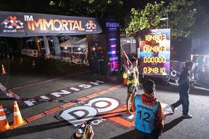 BIB: 184803, 000000, 0348, 100
                            <button type="button" onclick="openModal(7139509)" class="btn btn-primary btn-sm float-right btn-popup" data-toggle="modal" data-target=".modal-high-quality">
                        <i class="fas fa-shopping-cart"></i> Add to Cart
                    </button>
                                            <button type="button" onclick="isThisMe(7139509, true)" class="btn btn-success btn-sm float-right btn-popup btn-isme hidden" data-toggle="tooltip" data-placement="bottom" title="นี่คือรูปของคุณใช่ไหม คลิกที่นี่เพื่อเอาเข้าอัลบั้ม">
                        <i class="fas fa-plus"></i> Add to album
                    </button>
                    <button type="button" onclick="isThisMe(7139509, false)" class="btn btn-warning btn-sm float-right btn-popup btn-isnotme hidden">
                        <i class="fas fa-ban"></i> Remove from album
                    </button>