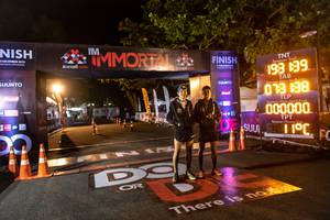 BIB: 193, 139, 000000
                            <button type="button" onclick="openModal(7139606)" class="btn btn-primary btn-sm float-right btn-popup" data-toggle="modal" data-target=".modal-high-quality">
                        <i class="fas fa-shopping-cart"></i> Add to Cart
                    </button>
                                            <button type="button" onclick="isThisMe(7139606, true)" class="btn btn-success btn-sm float-right btn-popup btn-isme hidden" data-toggle="tooltip" data-placement="bottom" title="นี่คือรูปของคุณใช่ไหม คลิกที่นี่เพื่อเอาเข้าอัลบั้ม">
                        <i class="fas fa-plus"></i> Add to album
                    </button>
                    <button type="button" onclick="isThisMe(7139606, false)" class="btn btn-warning btn-sm float-right btn-popup btn-isnotme hidden">
                        <i class="fas fa-ban"></i> Remove from album
                    </button>