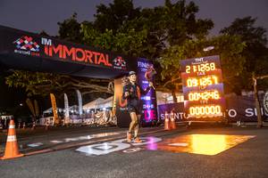 BIB: 1251, 004246, 0000
                            <button type="button" onclick="openModal(7139660)" class="btn btn-primary btn-sm float-right btn-popup" data-toggle="modal" data-target=".modal-high-quality">
                        <i class="fas fa-shopping-cart"></i> Add to Cart
                    </button>
                                            <button type="button" onclick="isThisMe(7139660, true)" class="btn btn-success btn-sm float-right btn-popup btn-isme hidden" data-toggle="tooltip" data-placement="bottom" title="นี่คือรูปของคุณใช่ไหม คลิกที่นี่เพื่อเอาเข้าอัลบั้ม">
                        <i class="fas fa-plus"></i> Add to album
                    </button>
                    <button type="button" onclick="isThisMe(7139660, false)" class="btn btn-warning btn-sm float-right btn-popup btn-isnotme hidden">
                        <i class="fas fa-ban"></i> Remove from album
                    </button>