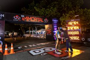 BIB: 019, 192754, 000000, 42802
                            <button type="button" onclick="openModal(7139572)" class="btn btn-primary btn-sm float-right btn-popup" data-toggle="modal" data-target=".modal-high-quality">
                        <i class="fas fa-shopping-cart"></i> Add to Cart
                    </button>
                                            <button type="button" onclick="isThisMe(7139572, true)" class="btn btn-success btn-sm float-right btn-popup btn-isme hidden" data-toggle="tooltip" data-placement="bottom" title="นี่คือรูปของคุณใช่ไหม คลิกที่นี่เพื่อเอาเข้าอัลบั้ม">
                        <i class="fas fa-plus"></i> Add to album
                    </button>
                    <button type="button" onclick="isThisMe(7139572, false)" class="btn btn-warning btn-sm float-right btn-popup btn-isnotme hidden">
                        <i class="fas fa-ban"></i> Remove from album
                    </button>