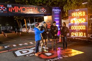 BIB: 09252, 000000
                            <button type="button" onclick="openModal(7139609)" class="btn btn-primary btn-sm float-right btn-popup" data-toggle="modal" data-target=".modal-high-quality">
                        <i class="fas fa-shopping-cart"></i> Add to Cart
                    </button>
                                            <button type="button" onclick="isThisMe(7139609, true)" class="btn btn-success btn-sm float-right btn-popup btn-isme hidden" data-toggle="tooltip" data-placement="bottom" title="นี่คือรูปของคุณใช่ไหม คลิกที่นี่เพื่อเอาเข้าอัลบั้ม">
                        <i class="fas fa-plus"></i> Add to album
                    </button>
                    <button type="button" onclick="isThisMe(7139609, false)" class="btn btn-warning btn-sm float-right btn-popup btn-isnotme hidden">
                        <i class="fas fa-ban"></i> Remove from album
                    </button>