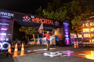 BIB: 060
                            <button type="button" onclick="openModal(7139624)" class="btn btn-primary btn-sm float-right btn-popup" data-toggle="modal" data-target=".modal-high-quality">
                        <i class="fas fa-shopping-cart"></i> Add to Cart
                    </button>
                                            <button type="button" onclick="isThisMe(7139624, true)" class="btn btn-success btn-sm float-right btn-popup btn-isme hidden" data-toggle="tooltip" data-placement="bottom" title="นี่คือรูปของคุณใช่ไหม คลิกที่นี่เพื่อเอาเข้าอัลบั้ม">
                        <i class="fas fa-plus"></i> Add to album
                    </button>
                    <button type="button" onclick="isThisMe(7139624, false)" class="btn btn-warning btn-sm float-right btn-popup btn-isnotme hidden">
                        <i class="fas fa-ban"></i> Remove from album
                    </button>