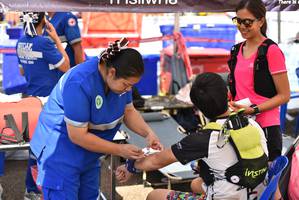 BIB: 
                            <button type="button" onclick="openModal(7142256)" class="btn btn-primary btn-sm float-right btn-popup" data-toggle="modal" data-target=".modal-high-quality">
                        <i class="fas fa-shopping-cart"></i> Add to Cart
                    </button>
                                            <button type="button" onclick="isThisMe(7142256, true)" class="btn btn-success btn-sm float-right btn-popup btn-isme hidden" data-toggle="tooltip" data-placement="bottom" title="นี่คือรูปของคุณใช่ไหม คลิกที่นี่เพื่อเอาเข้าอัลบั้ม">
                        <i class="fas fa-plus"></i> Add to album
                    </button>
                    <button type="button" onclick="isThisMe(7142256, false)" class="btn btn-warning btn-sm float-right btn-popup btn-isnotme hidden">
                        <i class="fas fa-ban"></i> Remove from album
                    </button>