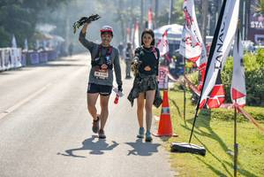 BIB: 1100
                            <button type="button" onclick="openModal(7145490)" class="btn btn-primary btn-sm float-right btn-popup" data-toggle="modal" data-target=".modal-high-quality">
                        <i class="fas fa-shopping-cart"></i> Add to Cart
                    </button>
                                            <button type="button" onclick="isThisMe(7145490, true)" class="btn btn-success btn-sm float-right btn-popup btn-isme hidden" data-toggle="tooltip" data-placement="bottom" title="นี่คือรูปของคุณใช่ไหม คลิกที่นี่เพื่อเอาเข้าอัลบั้ม">
                        <i class="fas fa-plus"></i> Add to album
                    </button>
                    <button type="button" onclick="isThisMe(7145490, false)" class="btn btn-warning btn-sm float-right btn-popup btn-isnotme hidden">
                        <i class="fas fa-ban"></i> Remove from album
                    </button>